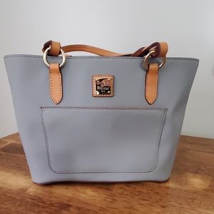 Dooney & Bourke Tammy tote